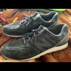 New Balance grey sneakers shoes size 9